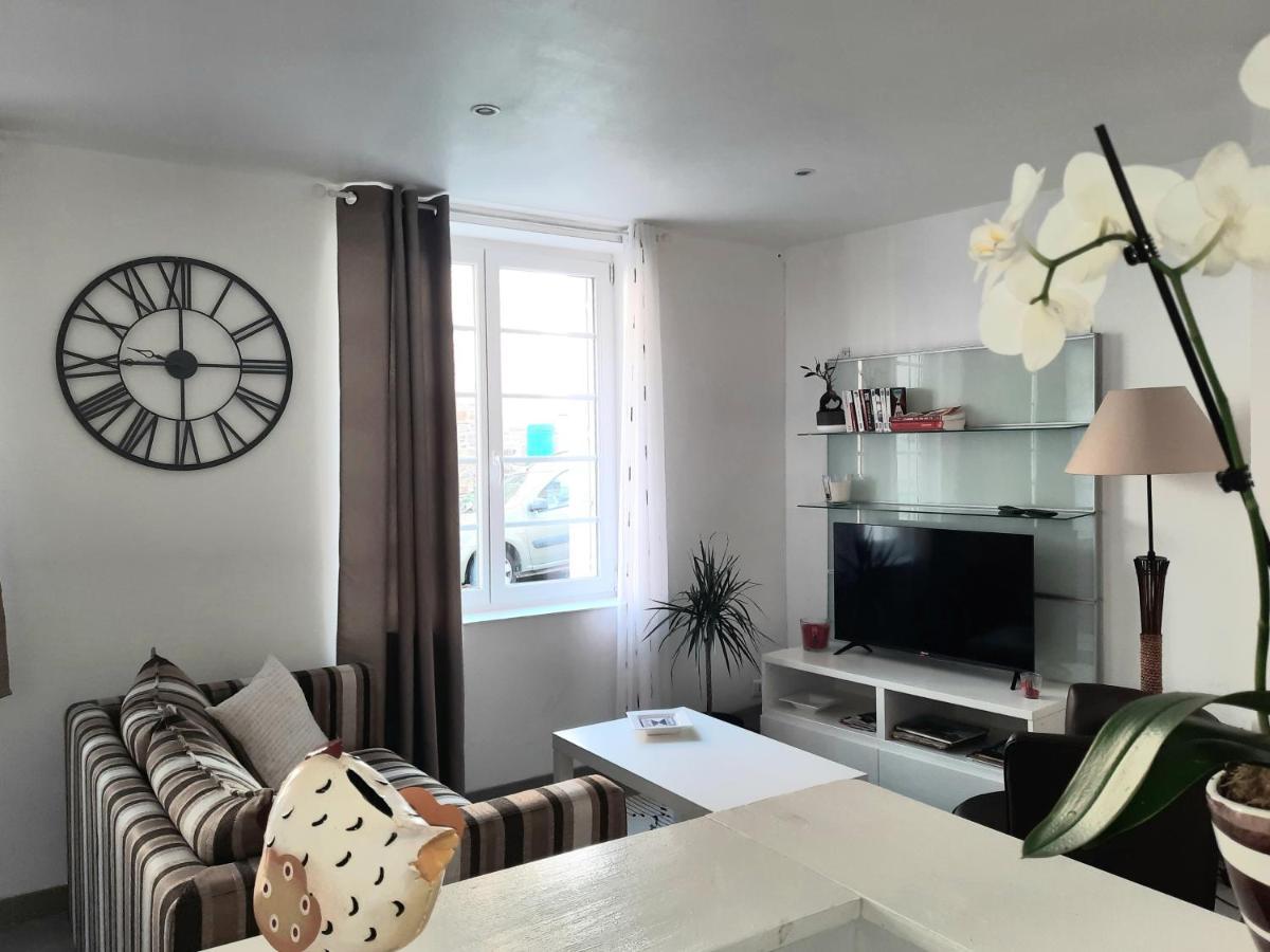 Centre Rue Calme 2 Pieces Classe 3 Etoiles * Lannion